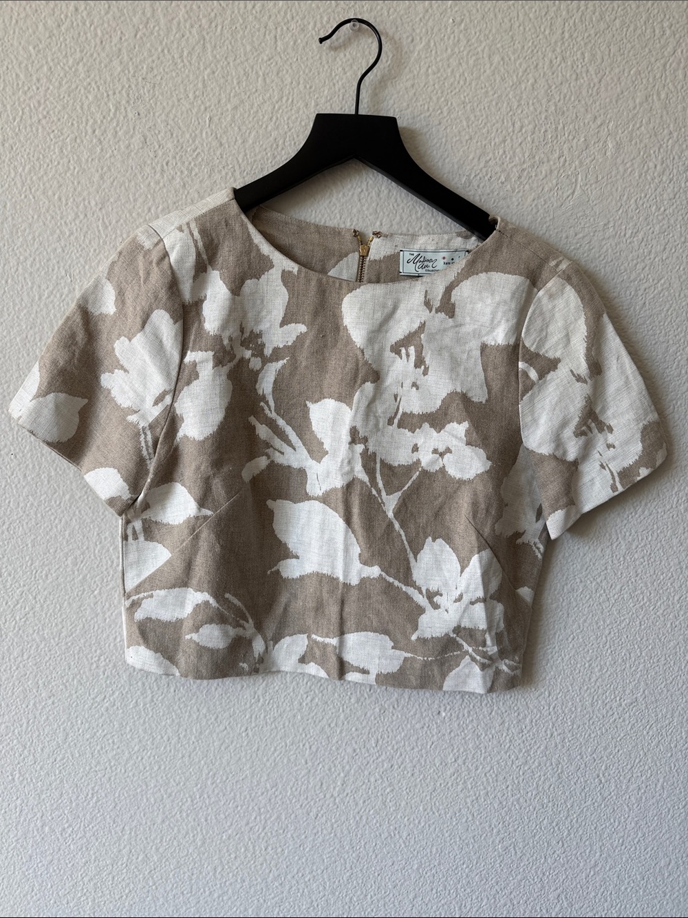kate spade Beige and White Floral Crop Top